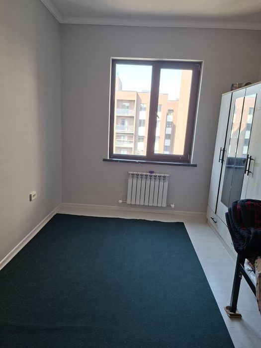 Oʻrikzor bozorda yonida 2 xonalik kvartira