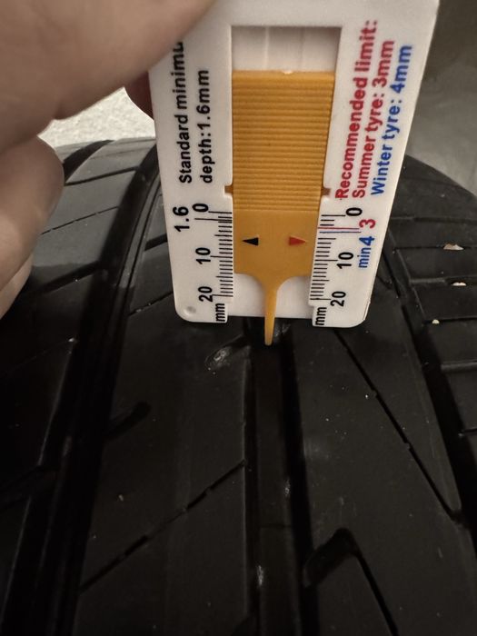 Летни Гуми Hankook Ventus S1 Evo2 SUV 235/50/19 - 4 броя