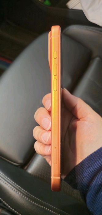 Schimb iPhone 17 pro max 256gb ca nou