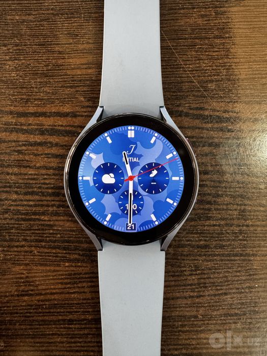 SAMSUNG Galaxy Watch 5 44mm