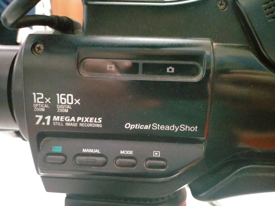 Видеокамера Sony