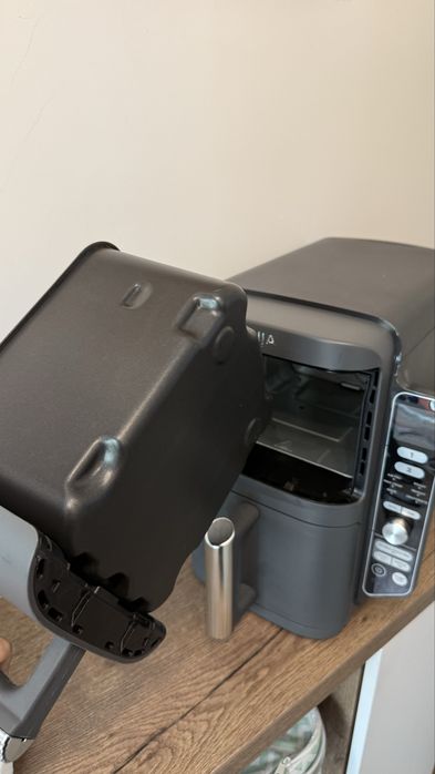 Friteuza cu aer cald Ninja Double Stack XL