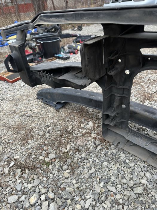 Предна Маска за голф 4