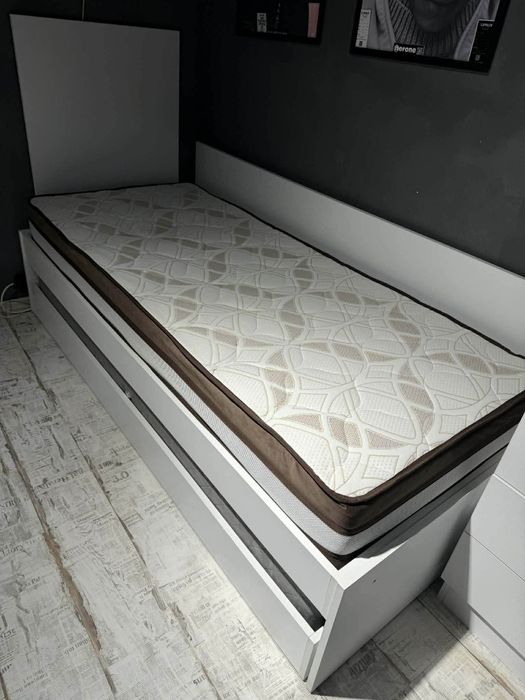 Легло сандвич с два двулицови матрака