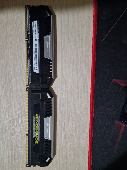 Vand 8Gb RAM DDR3 1866Mhz Corsair Vengeance Pro Series (2x4Gb)