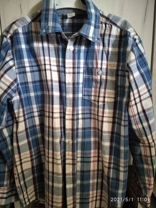 Продавам детски ризи, различни размери