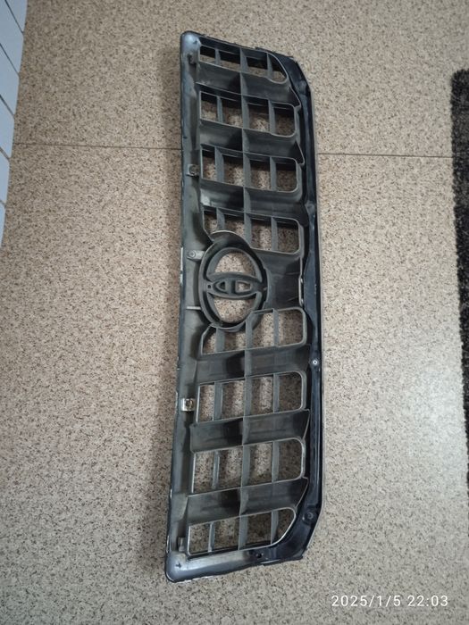 Решетка Тойота Прадо 120