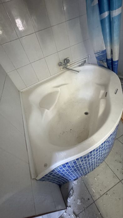 Раковина  унитаз ваннв