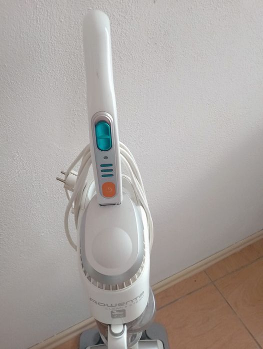 Aspirator CU ABUR Rowenta Clean& Steam