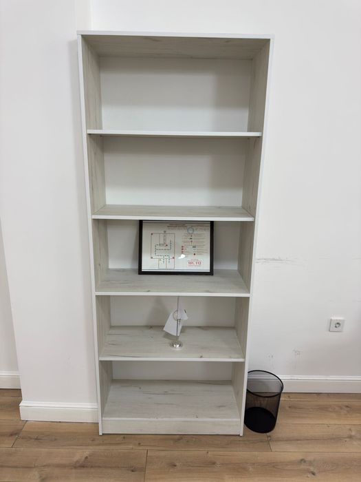 Продаются офисные шкафы