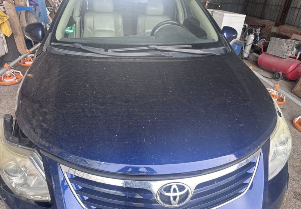 Toyota Avensis T27 / Тойота Авенсис Т27 2.2 150 к.с. На части!!!