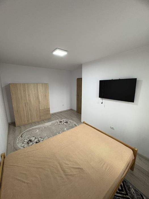 Inchiriez apartament 2 camere