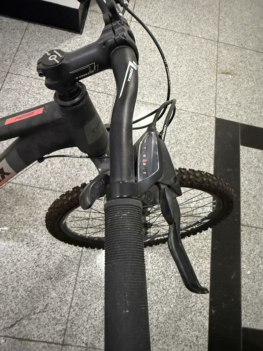 Два велосипеда тринкс