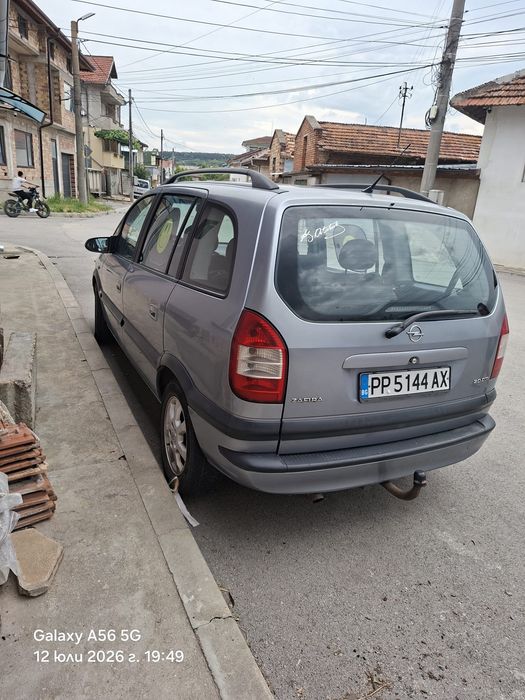 Опел Зафира в добро състояние