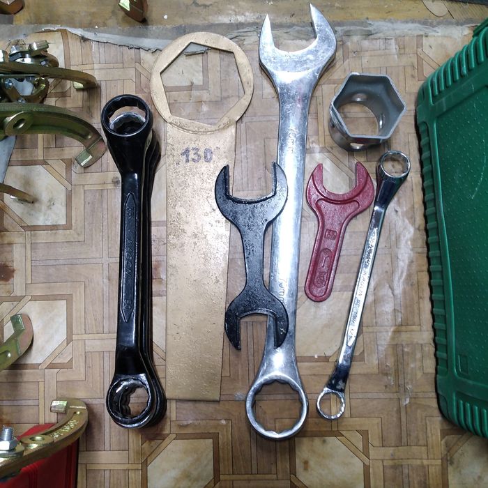 Ключи накидные торцовые и рожковые