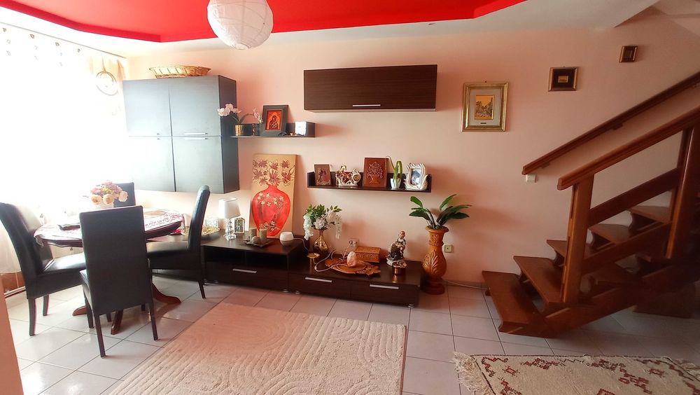 Inchiriez apartament