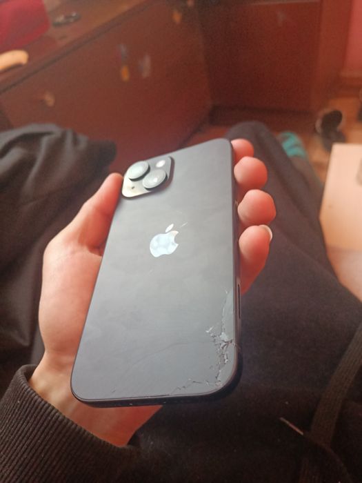 Айфон 15 на 128 гб