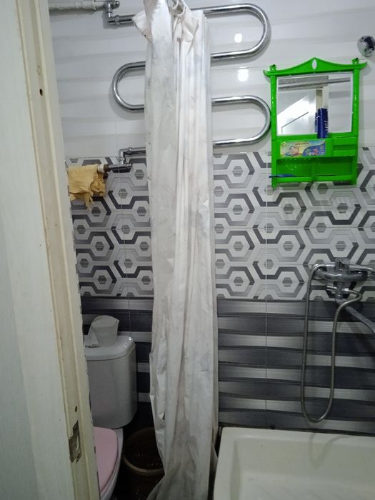 Сдается 1-комнатная квтв Мирабадском районе рядом парк фуркат