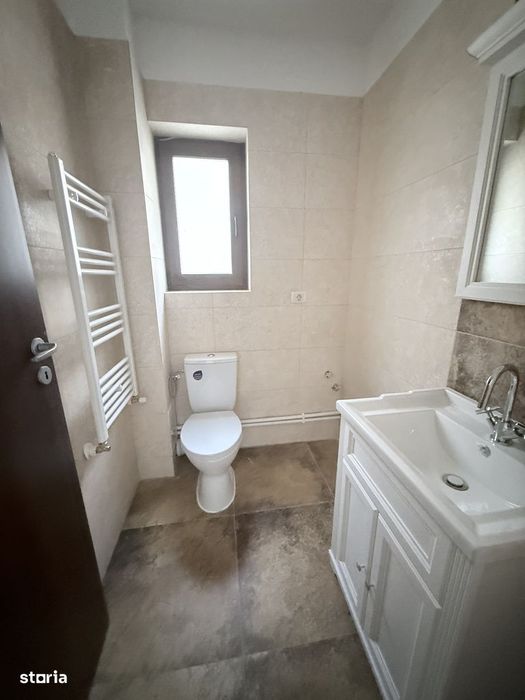 Casa individuala cu curte, 3 dormitoare - Maracineni