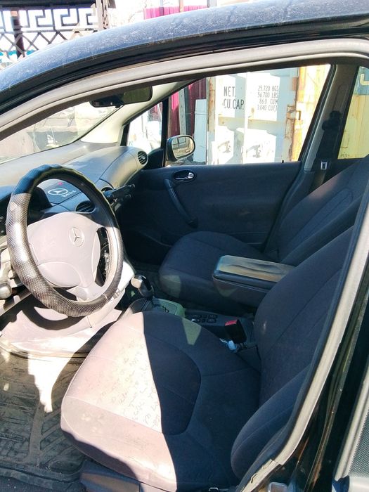 Мерседес А 190 черный