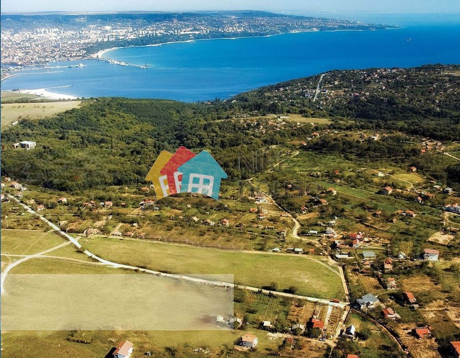 Парцел в Варна-м-т Боровец - север площ 1600 цена 130000