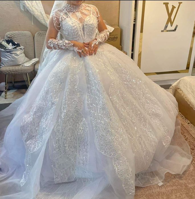 Дамски Сватбени Рокли