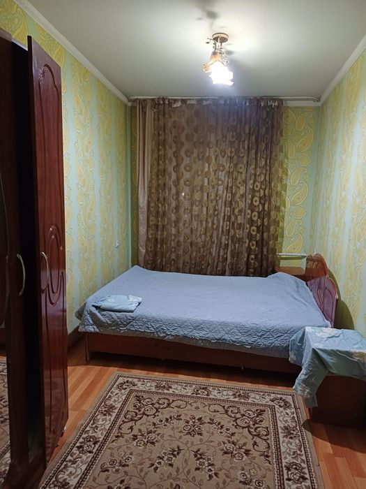 Здам 2 х комнатную  квартиру