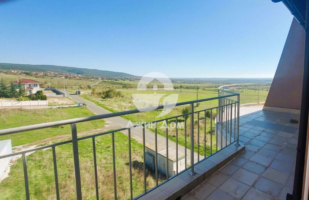 Продава се Тристаен апартамент в с. Кошарица, Област Бургас - 144 кв.м за 660 €/кв.м - Снимка #9