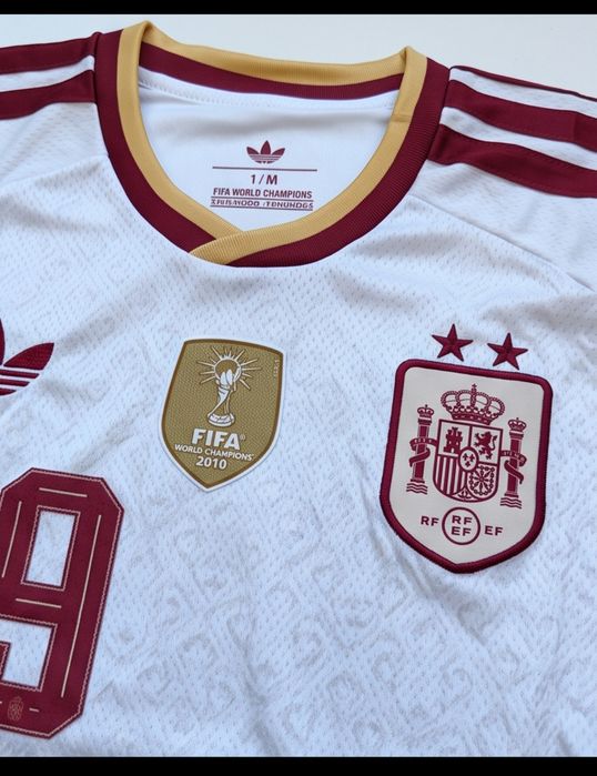 LAMINE YAMAL 19 детско юношески футболни екипи SPAIN  НОВО 2026-27 година