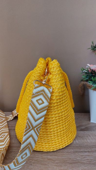 Ръчно изработена чанта