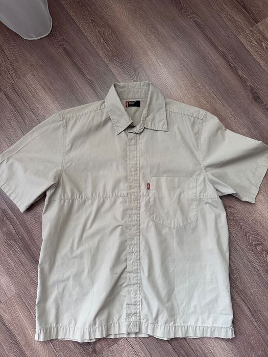 Риза Levi’s Medium супер състояние М размер