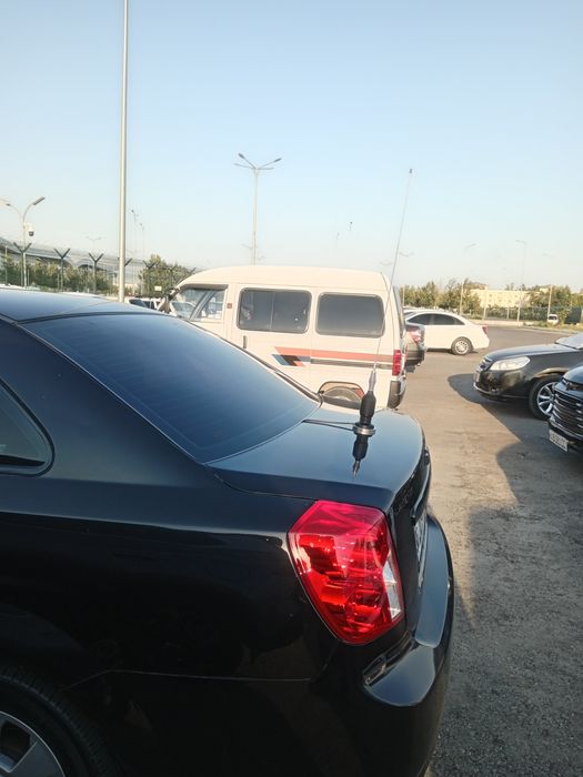 Apirativni antena sotiladi