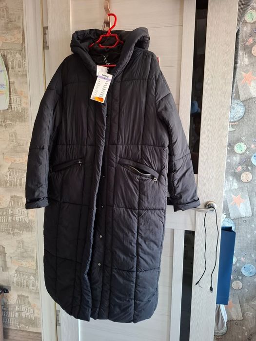 Пальто женское...