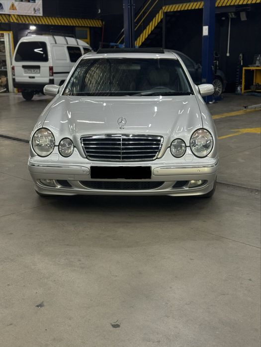 Mercedes- benz w210