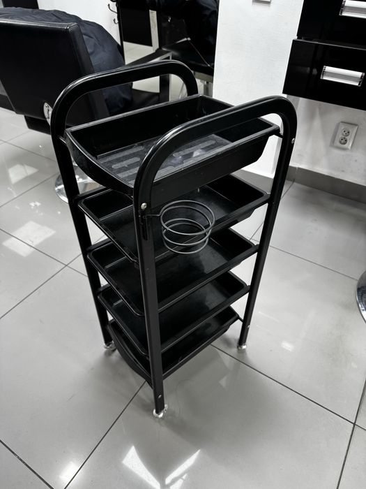 Помощник для парикмахера