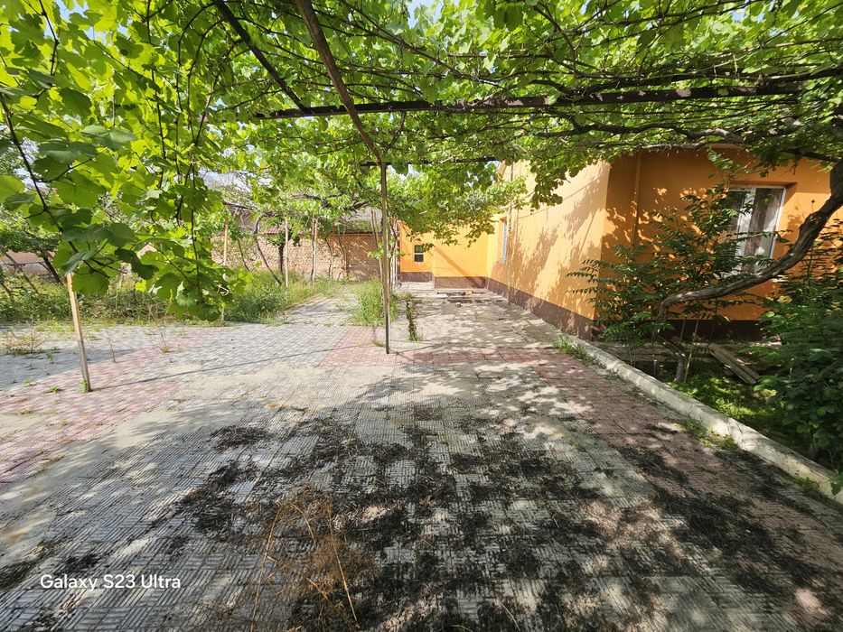 4 xonalik xovli uy sotiladi