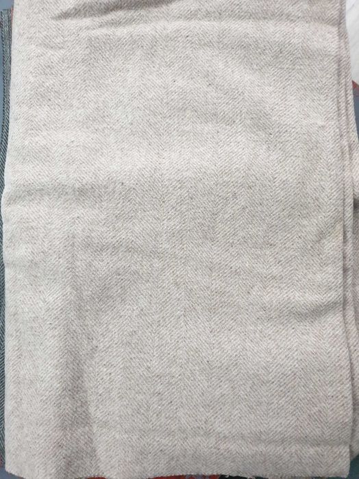 Вълнен плат рибена кост