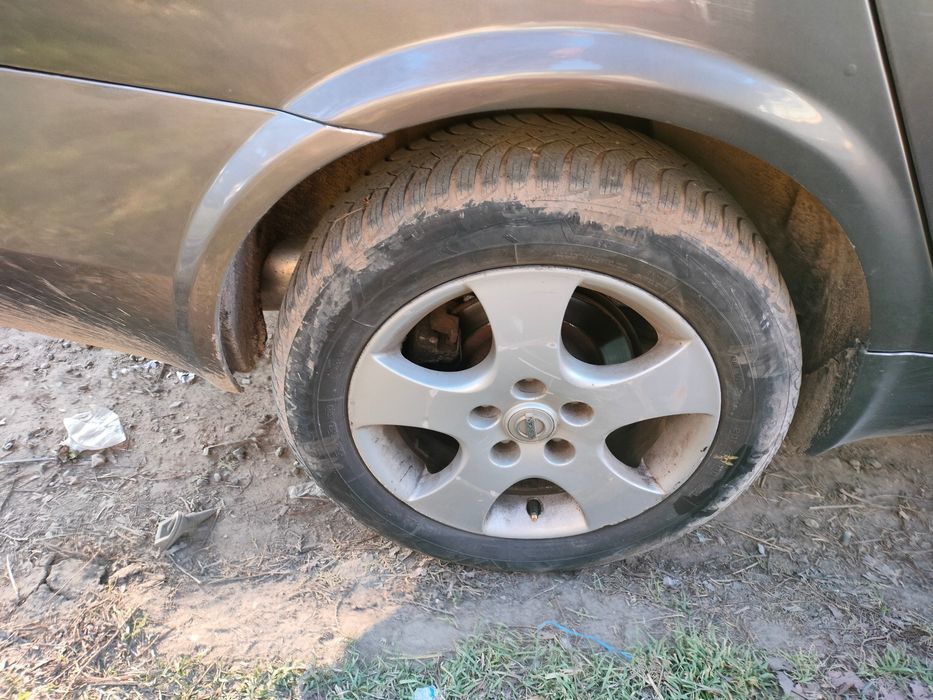 Dezmembrari Nissan PRIMERA (P12, WP12) (2002-2007) 1.9 dCi Motorina