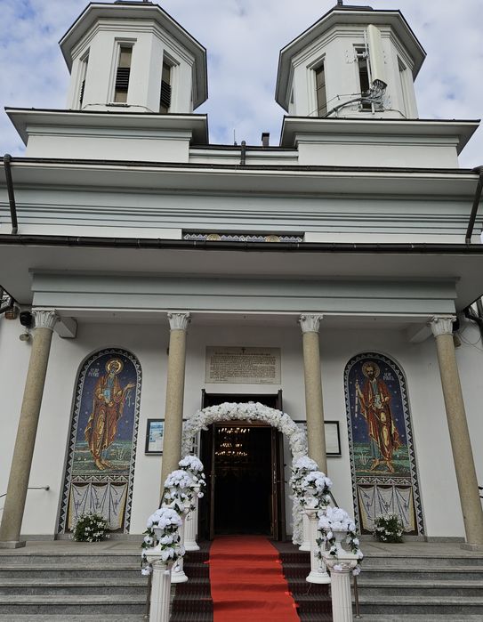 Decor nunta, botez, cununie, gatit mireasă