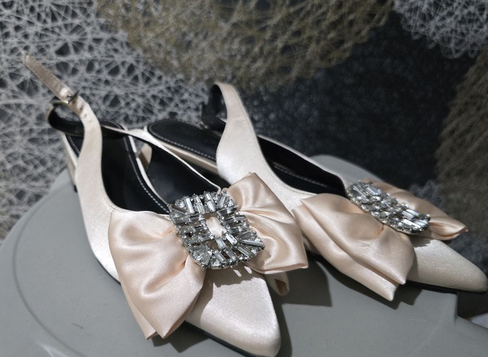 Распродажа стильной обуви