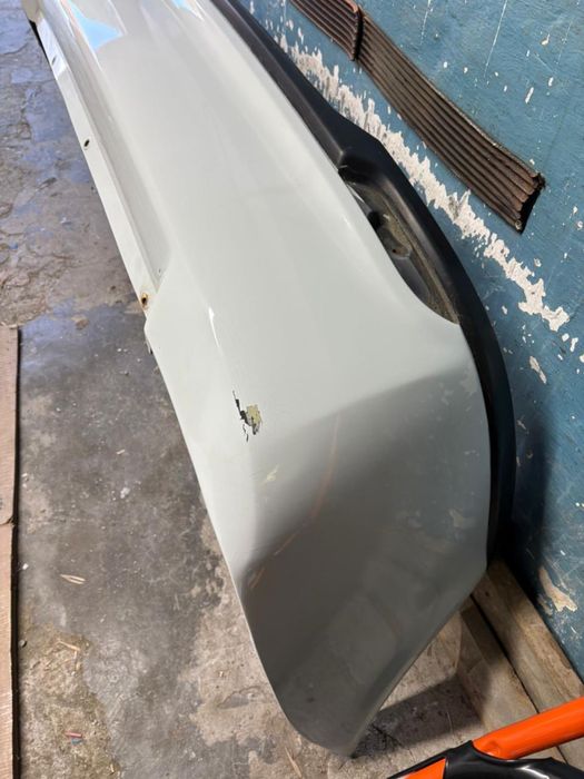 продам бампер приора 2