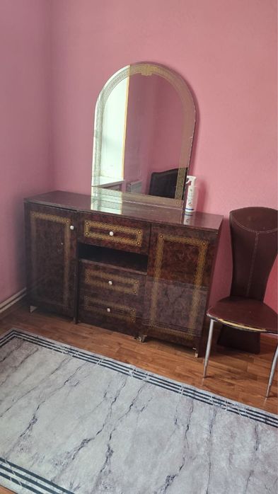 Спальная кровать