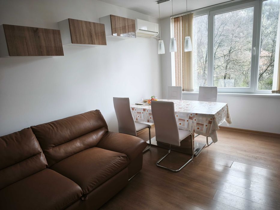 Продава се Двустаен апартамент в Елена - 55 кв.м за 709 €/кв.м - Снимка #3