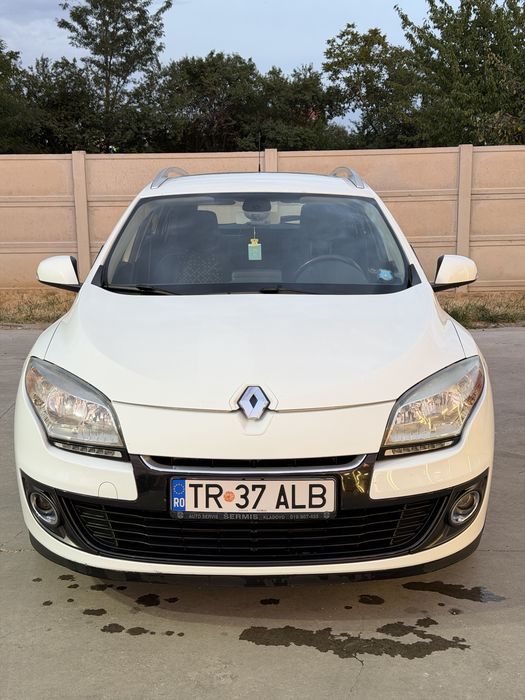 Renault Megane III 1.5 DCI 110 cp , EDC