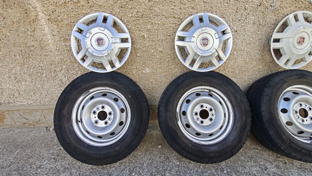 Гуми 215 70 15 CP със джанти 5x118 15 и тасове за кемпер Fiat Ducato