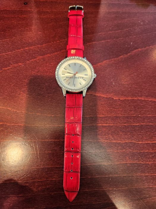 Стилен часовник Miss Sixty