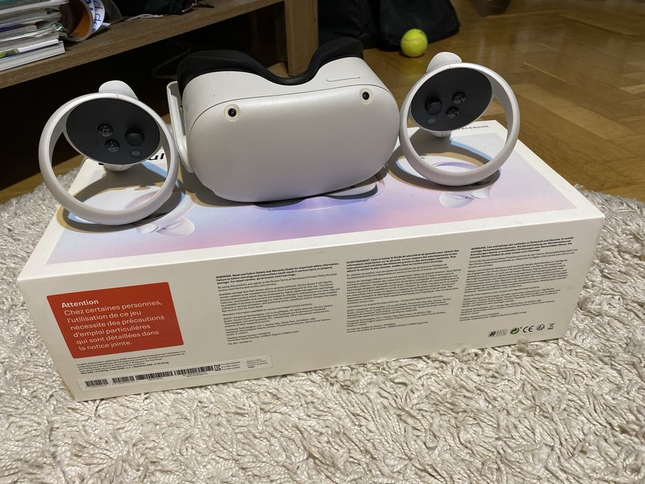 Oculus Quest from facebook