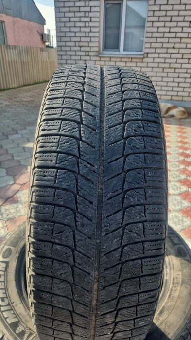 Продаю колеса. Michelin 55/235