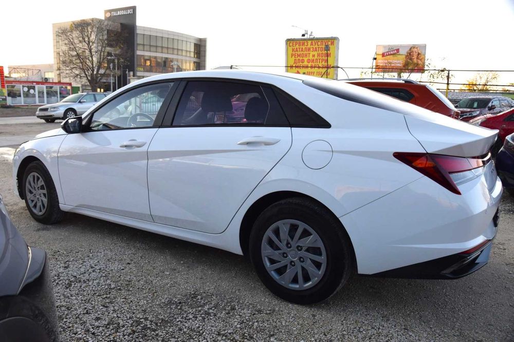 HYUNDAI AVANTE / ELANTRA 2021г. | ФАБРИЧНО НА ГАЗ | АВТОМАТИК | ПЕРФЕКТНО СЪСТОЯНИЕ