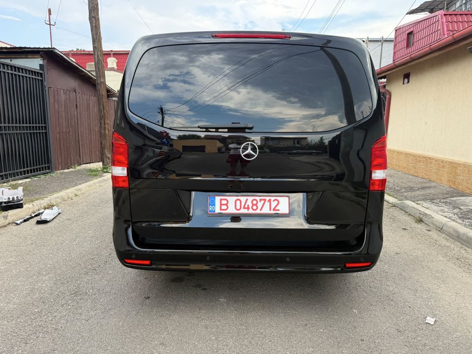 MERCEDES-BENZ V-Class 2024 — imagine 5